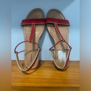 WOMENS Style & Co Red Sandals Size 7.5M. Pre Loved Condition